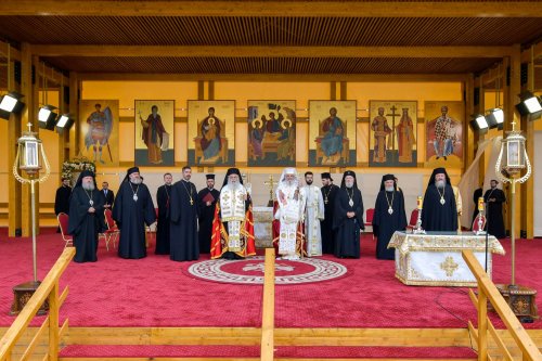 Debutul hramului de toamnă al Catedralei Patriarhale Poza 312851