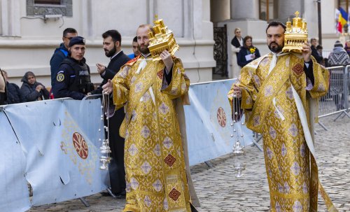 Rugăciune de laudă adusă Sfântului și Dreptului Lazăr la Catedrala Patriarhală Poza 312904