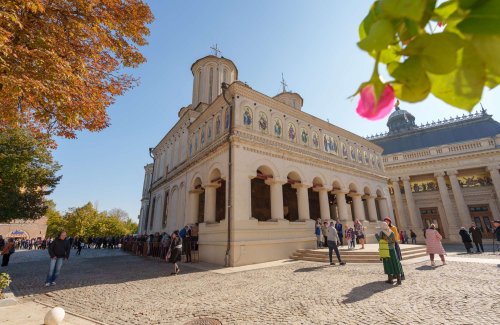 Sfintele slujbe din perioada pelerinajului din Capitală Poza 312890