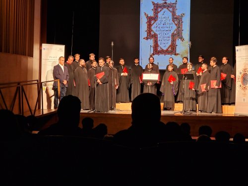 Concert de muzică psaltică și lansarea „Noului Doxastar” al lui Dionisie Fotino Poza 312975