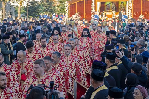 Mucenicul Dimitrie cinstit la București de Arhiepiscopul Ciprului Poza 313296