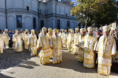 Cinstire evlavioasă a Ocrotitorului Bucureștilor pe Colina Bucuriei Poza 313756