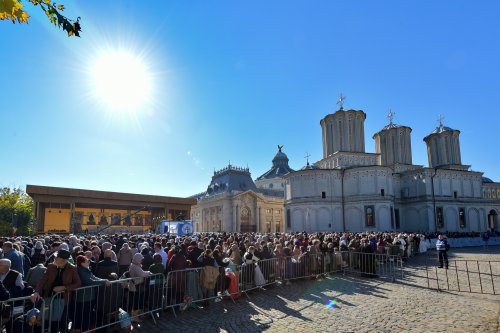 Cinstire evlavioasă a Ocrotitorului Bucureștilor pe Colina Bucuriei Poza 313789