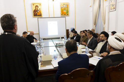 Întâlnire dedicată dialogului interreligios la Facultatea „Justinian Patriarhul” Poza 313980