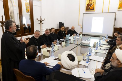 Întâlnire dedicată dialogului interreligios la Facultatea „Justinian Patriarhul” Poza 313982