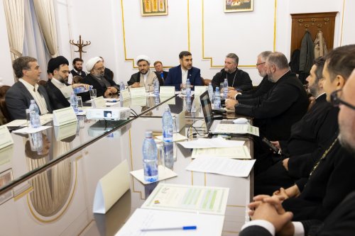 Întâlnire dedicată dialogului interreligios la Facultatea „Justinian Patriarhul” Poza 313985