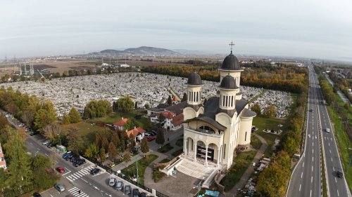 Simpozion la Braşov despre părintele Dumitru Stăniloae Poza 313900