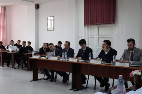 Comunicări ştiinţifice studenţeşti la Alba Iulia Poza 314005