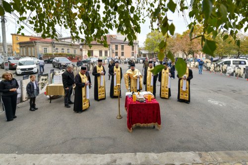 Parastas pentru victimele incendiului de la Colectiv Poza 314104