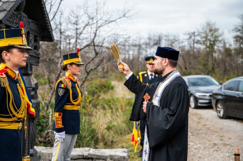 Sfințire de troiță la un monument al eroilor români din Slovenia Poza 314098