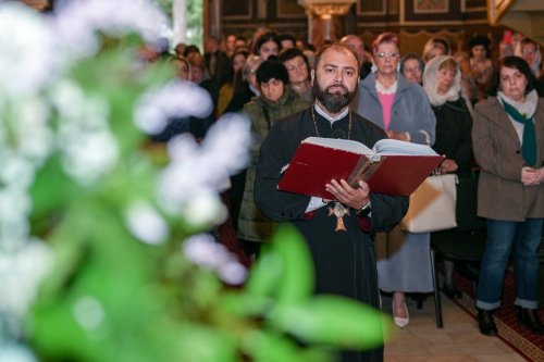 Inaugurarea noului așezământ pastoral-misionar al Parohiei Dorobanți din Capitală Poza 314357