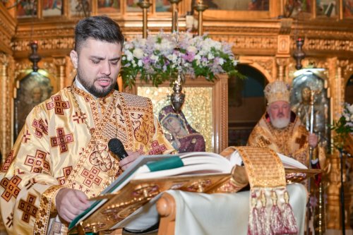 Inaugurarea noului așezământ pastoral-misionar al Parohiei Dorobanți din Capitală Poza 314362