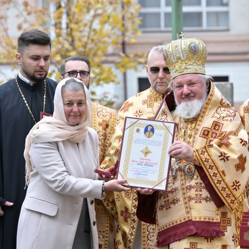 Inaugurarea noului așezământ pastoral-misionar al Parohiei Dorobanți din Capitală Poza 314387