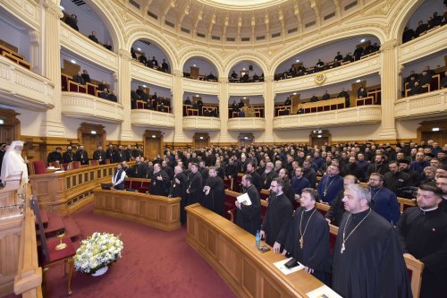 Conferință pastoral-misionară a clericilor din Arhiepiscopia Bucureștilor Poza 314518