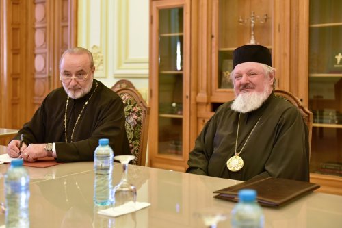 Oaspeți ortodocși sârbi în vizită la Patriarhia Română Poza 314799