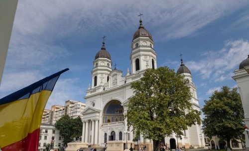 Tradiţia muzicii bisericeşti psaltice şi corale la Catedrala Mitropolitană din Iaşi Poza 314862