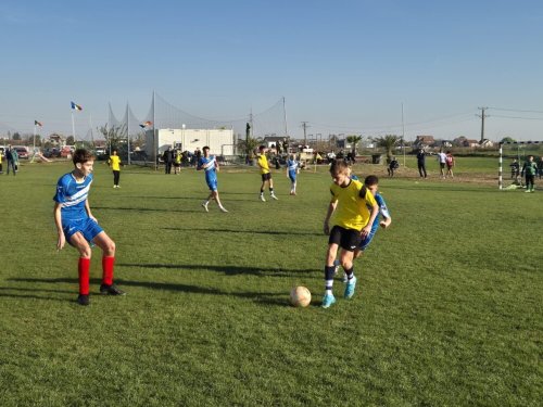 Campionatul de fotbal „Cupa Arhiepiscopiei Aradului” Poza 315234