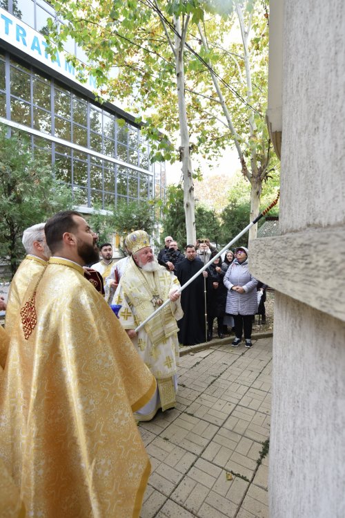 A fost sfințită capela Spitalului „Victor Babeș” din București Poza 315355