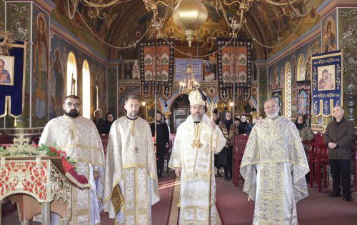 Binecuvântări arhiereşti în Episcopia Devei şi Hunedoarei Poza 315718