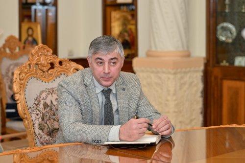 Ambasadorul Azerbaidjanului, în vizită la Patriarhia Română Poza 316053