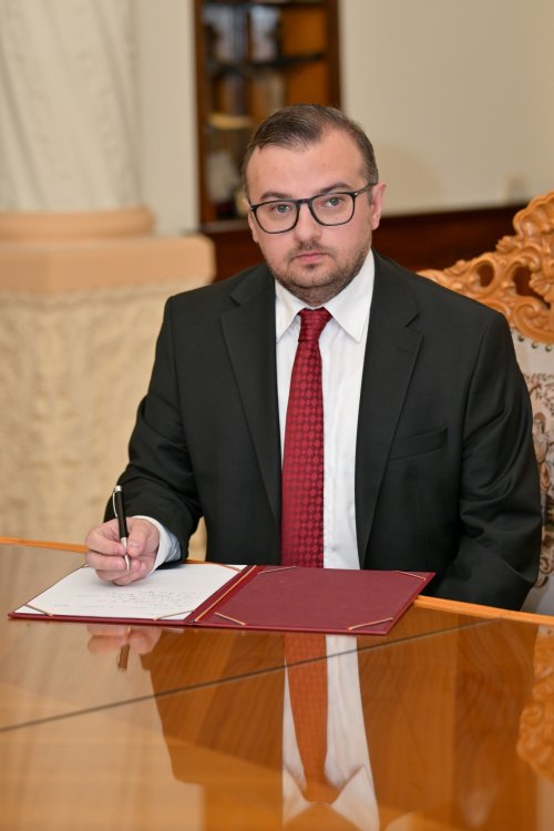 Ambasadorul Azerbaidjanului, în vizită la Patriarhia Română Poza 316055