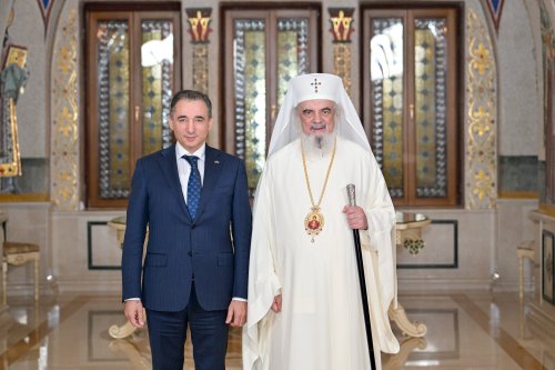 Ambasadorul Azerbaidjanului, în vizită la Patriarhia Română Poza 316057