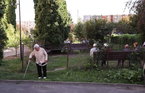 Cămin şi îngrijire pentru 110 vârstnici la Turda Poza 316113