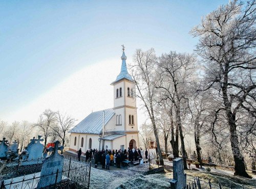 Resfințirea Bisericii „Sfânta Treime” din Topa Mică, judeţul Cluj Poza 316131