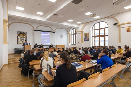 Conferință interdisciplinară la Facultatea de Teologie Ortodoxă din Capitală Poza 316890