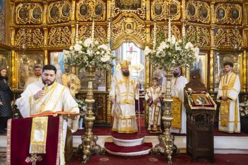 Sărbătoarea Sfântului Stelian în biserica sa bucureșteană Poza 316868