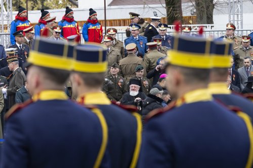 Parada militară de 1 Decembrie la Arcul de Triumf Poza 317398