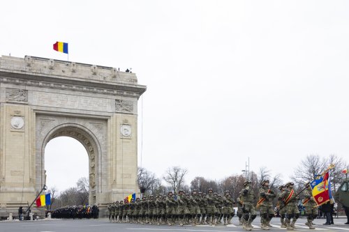 Parada militară de 1 Decembrie la Arcul de Triumf Poza 317422