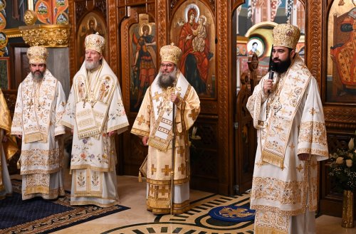 Sărbătoare la Catedrala Episcopală din Deva Poza 318168