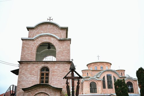 Liturghie arhierească la Biserica „Învierea Domnului” din Cluj-Napoca Poza 318196