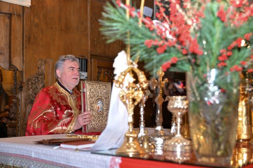 Sfântul Elefterie a fost cinstit în biserica sa din Capitală Poza 318784