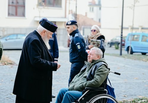 740 de pachete oferite persoanelor nevoiașe prin Sectorul social-filantropic al Arhiepiscopiei Clujului Poza 319108