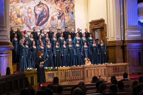 Concert caritabil organizat de studenții teologi la Palatul Patriarhiei Poza 319213