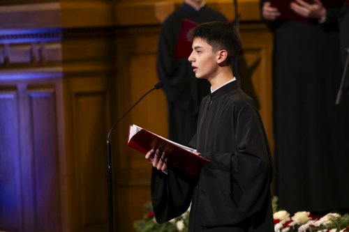 Concert caritabil organizat de studenții teologi la Palatul Patriarhiei Poza 319219