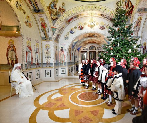 Primii colindători au fost primiți de Patriarhul României Poza 319222