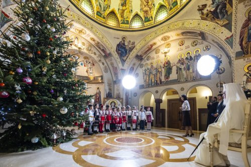 Patriarhul României a fost colindat la Reședința Patriarhală Poza 319300