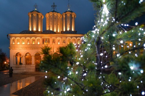 Sclipirile Luminii: Bucuria sărbătorii Naşterii Domnului 