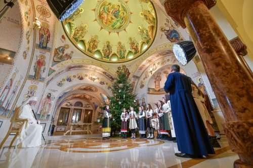 Ultimele cete de colindători la Reședința Patriarhală Poza 319479