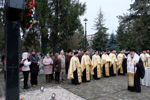 Eroii Revoluției din 1989 au fost pomeniți în Capitală Poza 319582