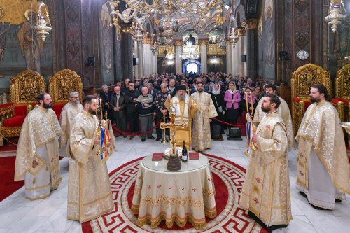 Rugăciune pentru eroii Revoluției la Catedrala Patriarhală Poza 319639