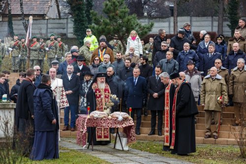 Ceremonial religios și militar la Cluj‑Napoca la 35 de ani de la revoluţia din decembrie 1989 Poza 319770