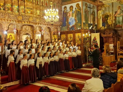 Concert de colinde la Biserica „Sfântul Elefterie”‑Nou din București Poza 319752