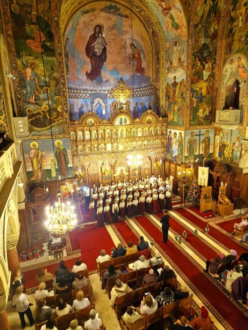 Concert de colinde la Biserica „Sfântul Elefterie”‑Nou din București Poza 319754