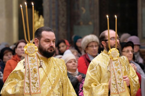 Rugăciune de mulțumire la noaptea dintre ani în Catedrala Patriarhală Poza 320226