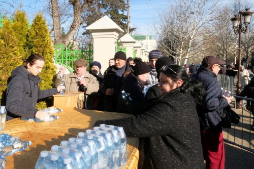 Praznicul luminos al Botezului Domnului pe Colina Bucuriei din Capitală Poza 320567