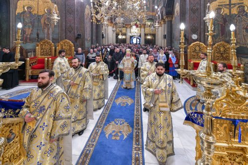 Praznicul luminos al Botezului Domnului pe Colina Bucuriei din Capitală Poza 320579